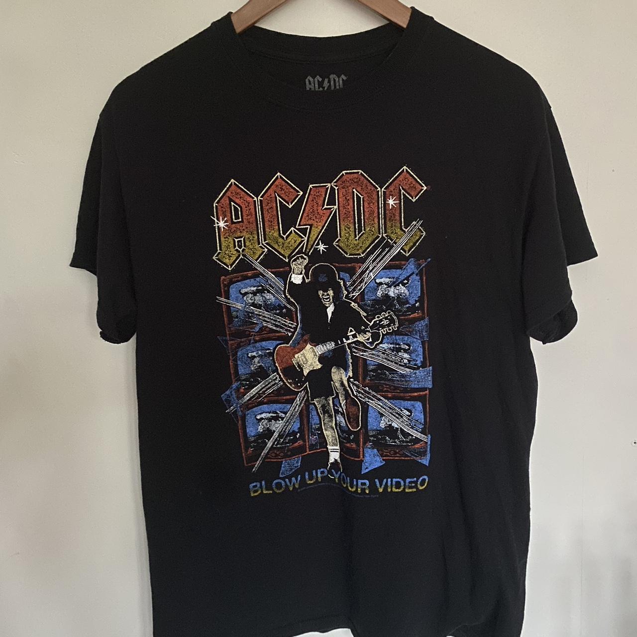 AC DC t-shirt Super comfy and hardly... - Depop