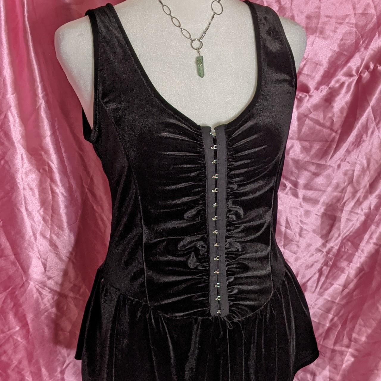 Black velvet corset top - black swan vibes!!! super... - Depop