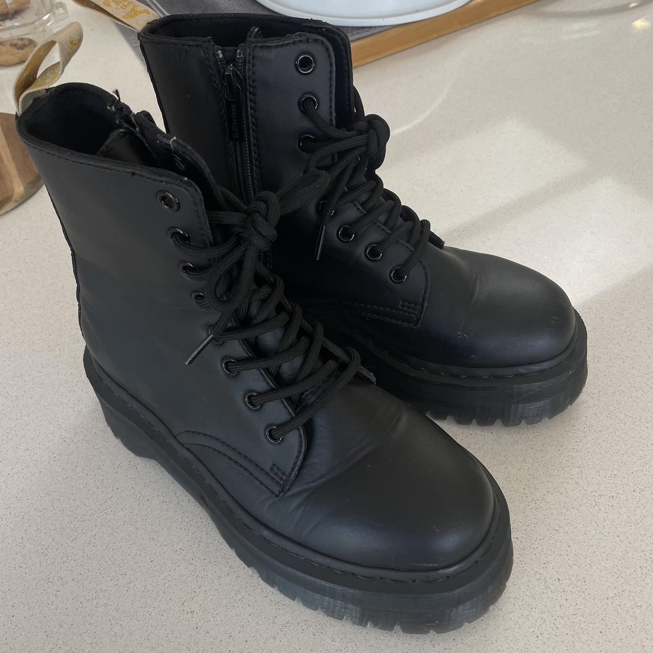 jadon doc martens vegan