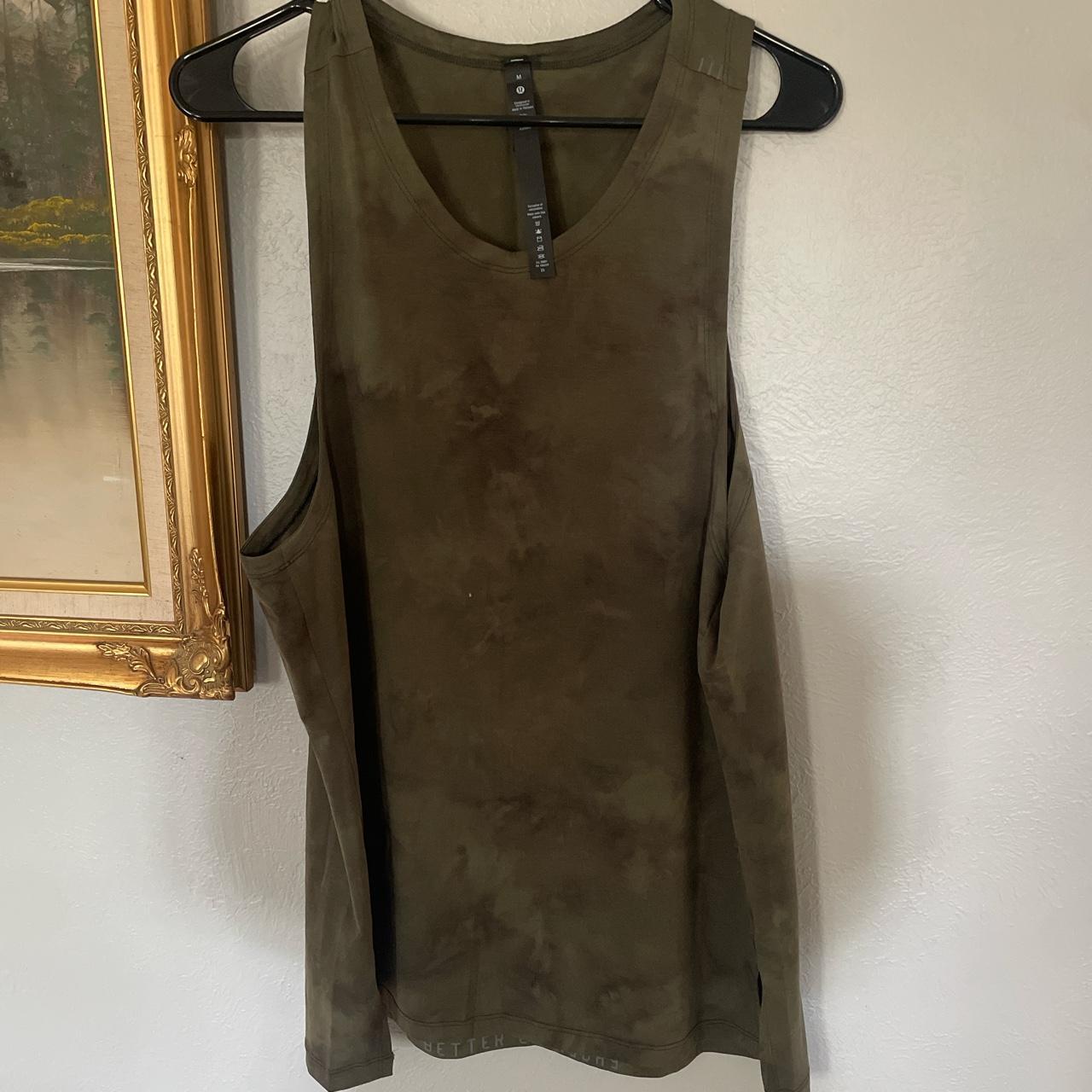 Lululemon Men's Khaki and Green Vest Depop