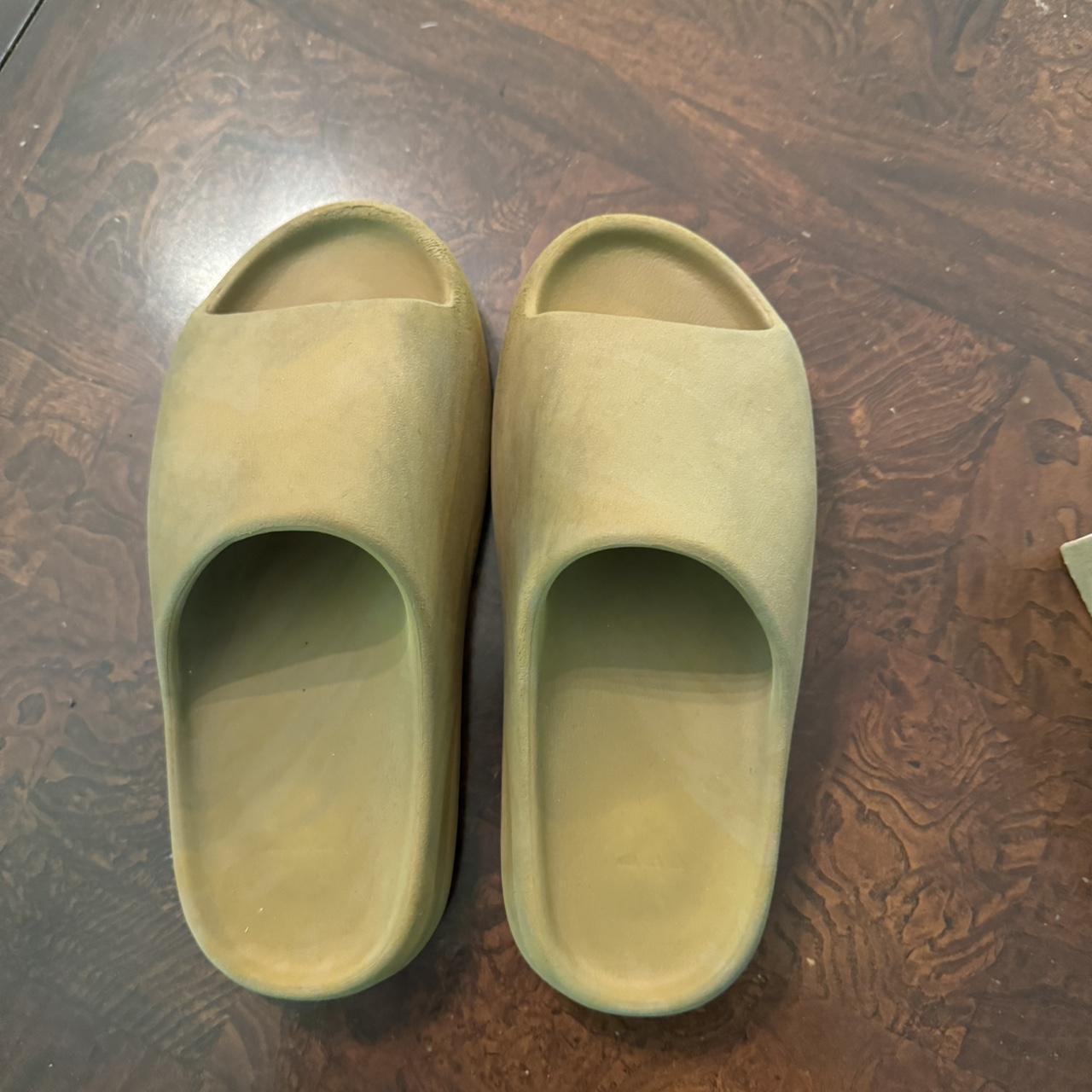 yeezy ochre slides