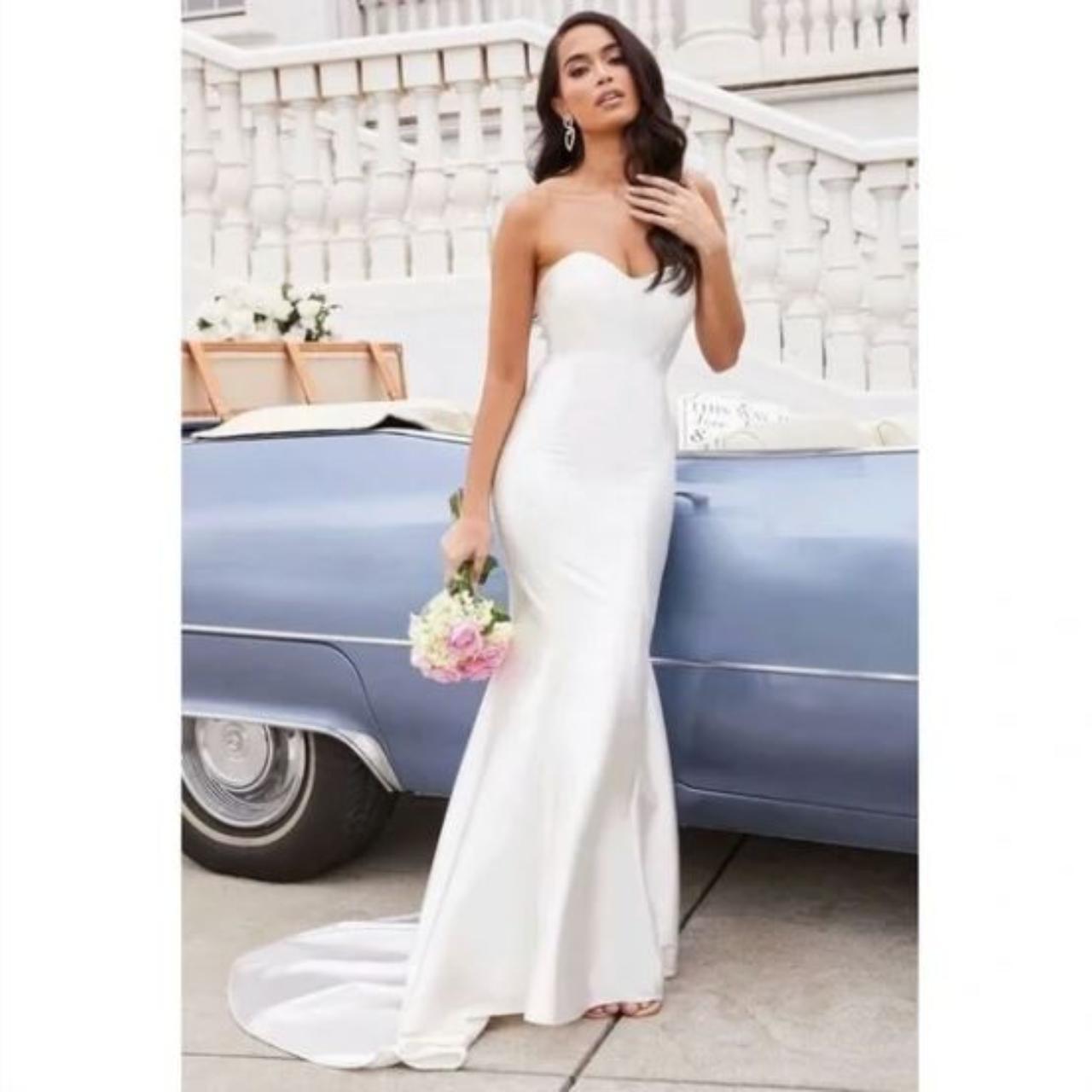 Club l hot sale bridesmaid dress