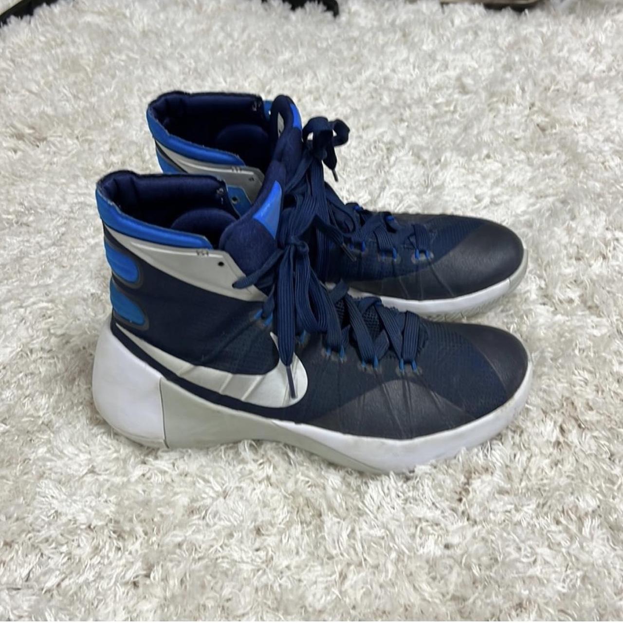 Hyperdunk hotsell 2015 blue