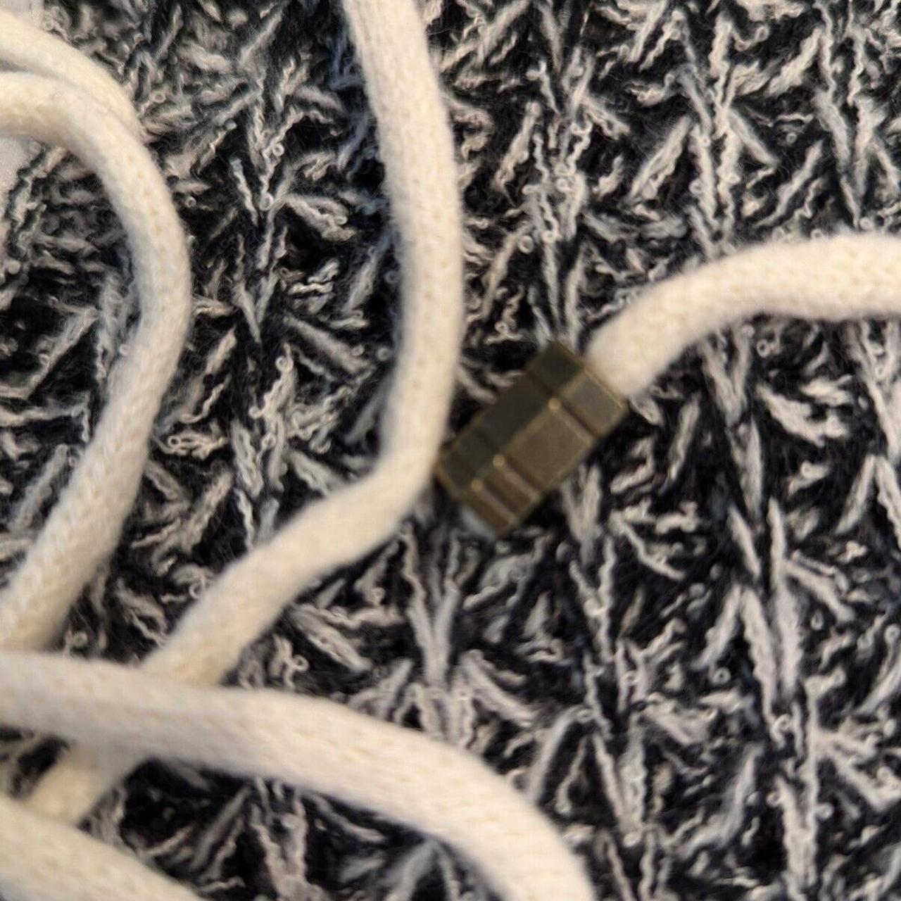 Source Unknown Women's Sweater - Grey - S – Paper… - image 8