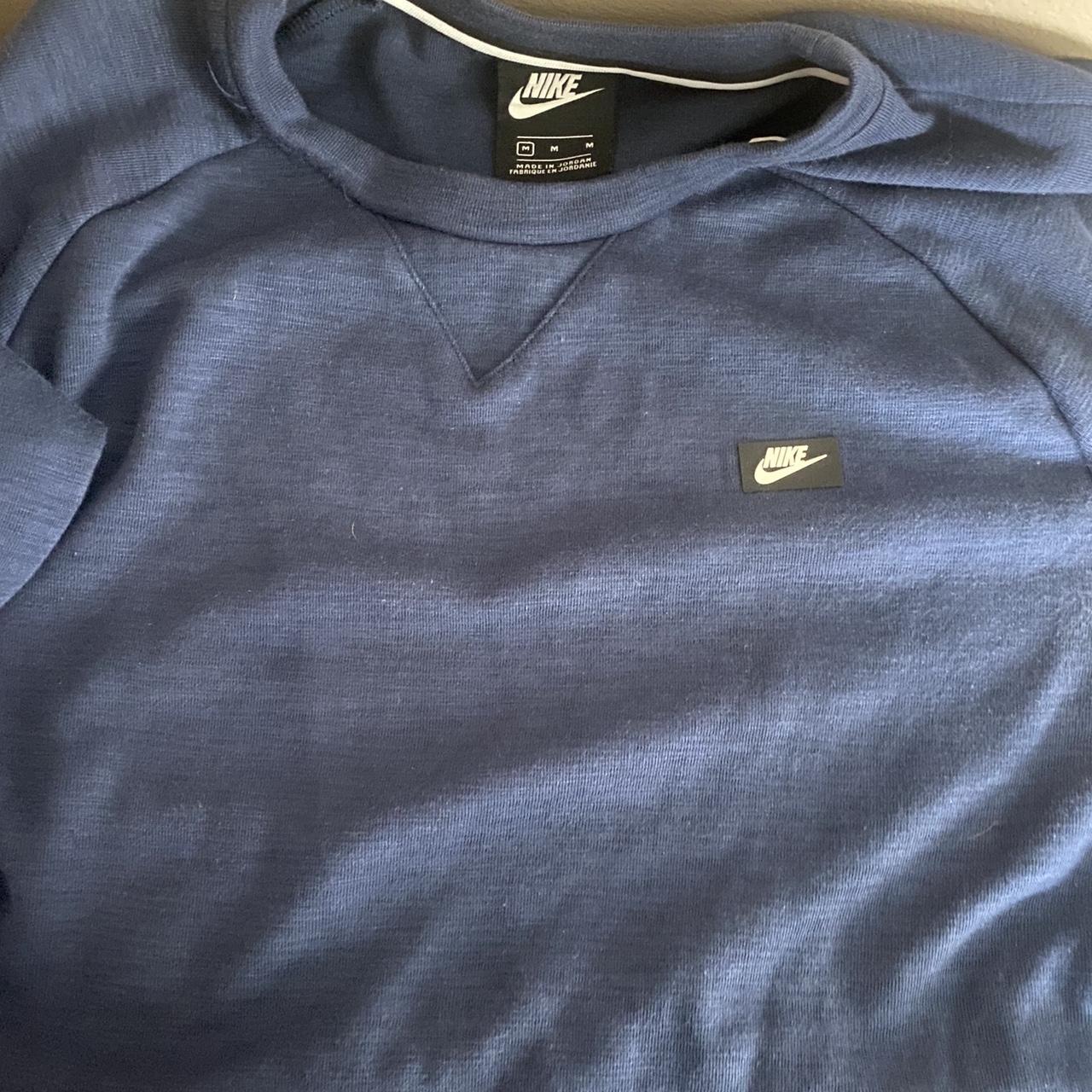 Nike Women's Navy and Blue Sweatshirt | Depop