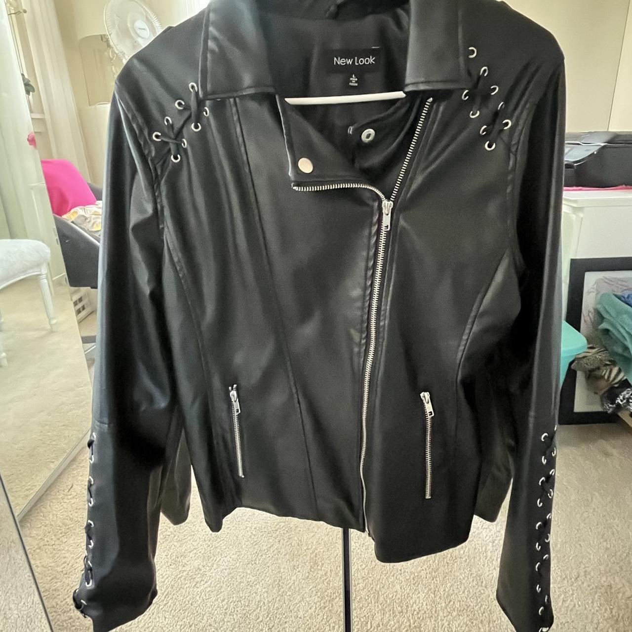 New Look Women's Black Jacket Depop