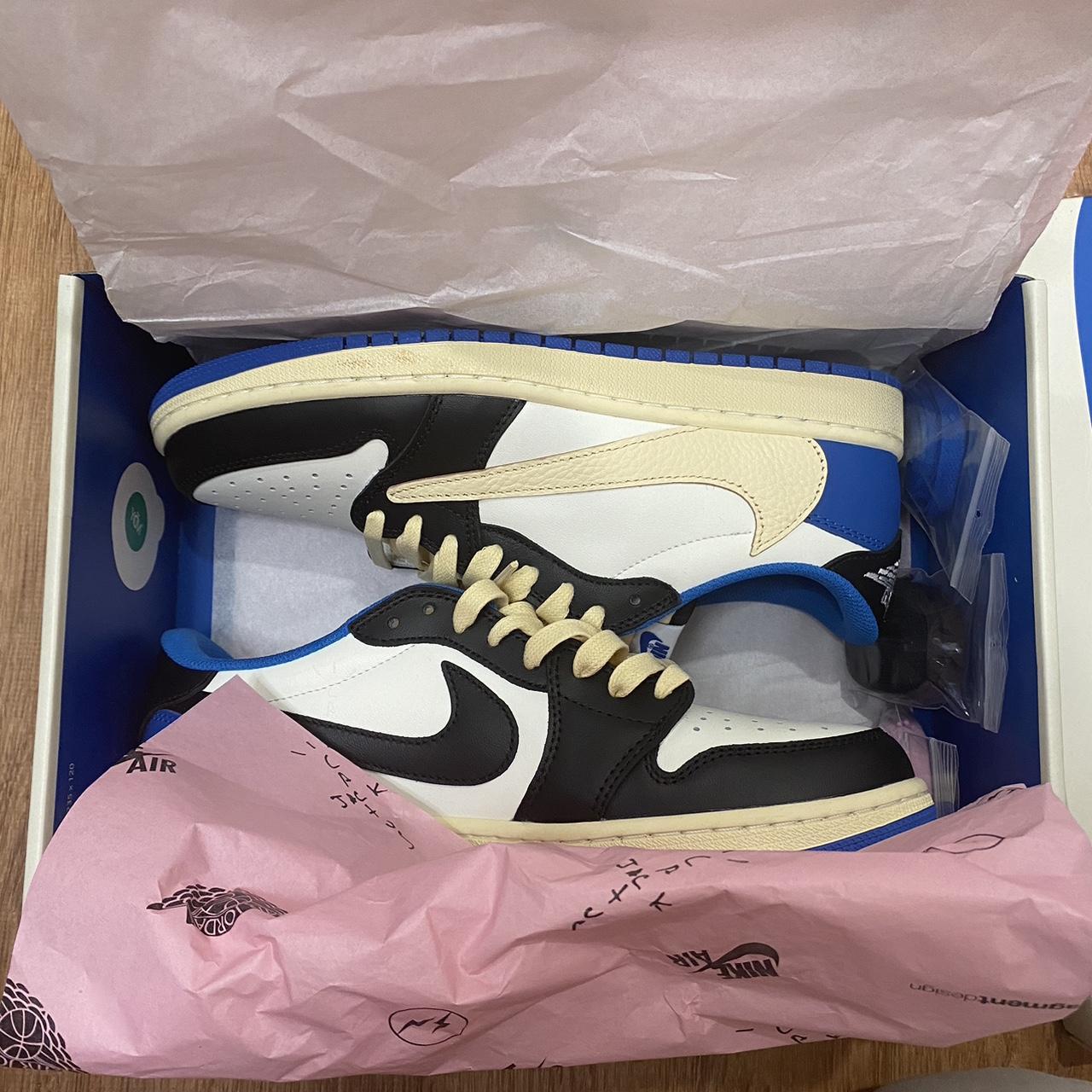 travis scott low dunks fragment