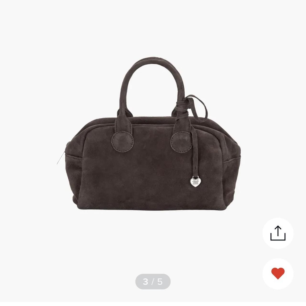 item listed by valezkaaudrey