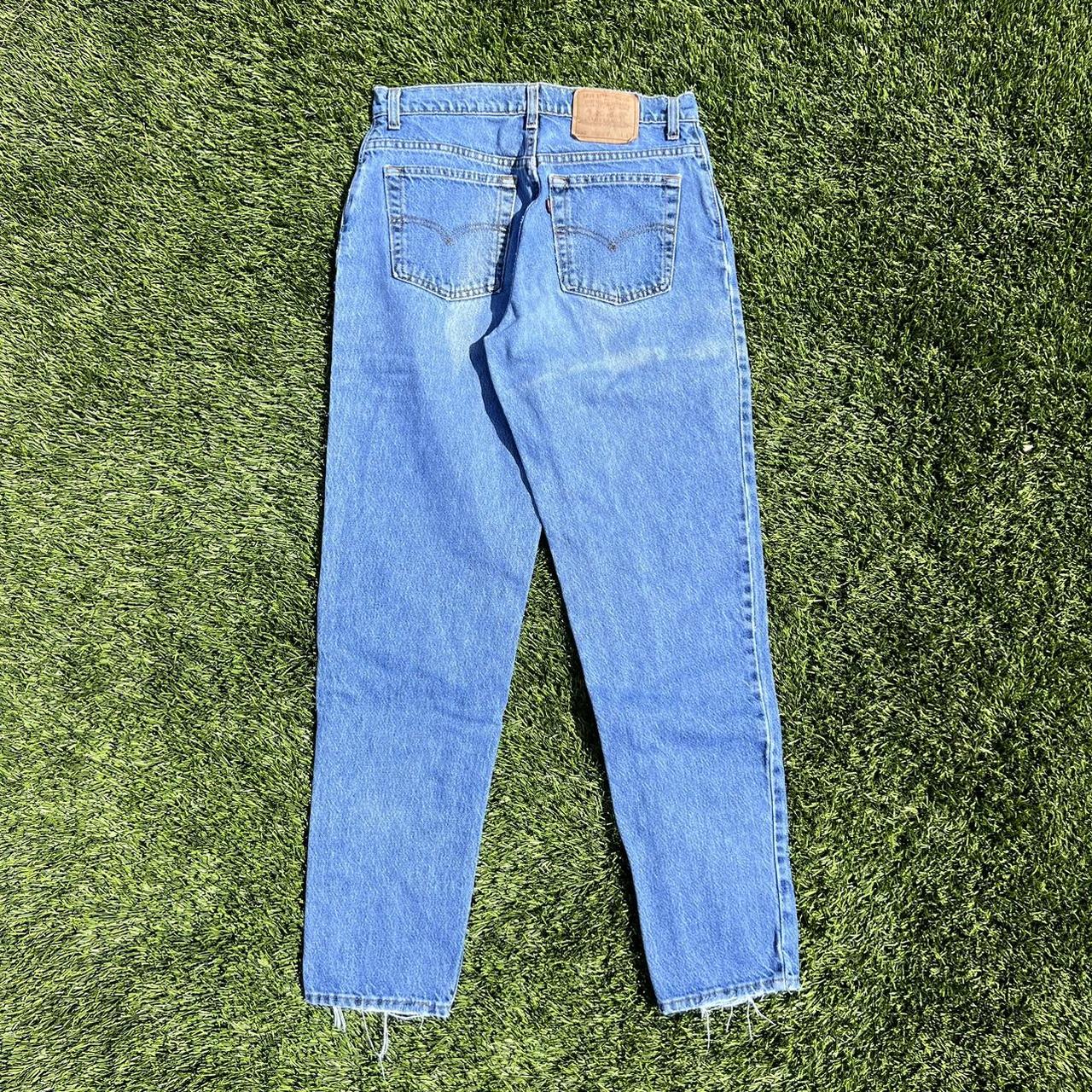 Vintage Women’s Levi’s 550s Size 13 long Relaxed... - Depop