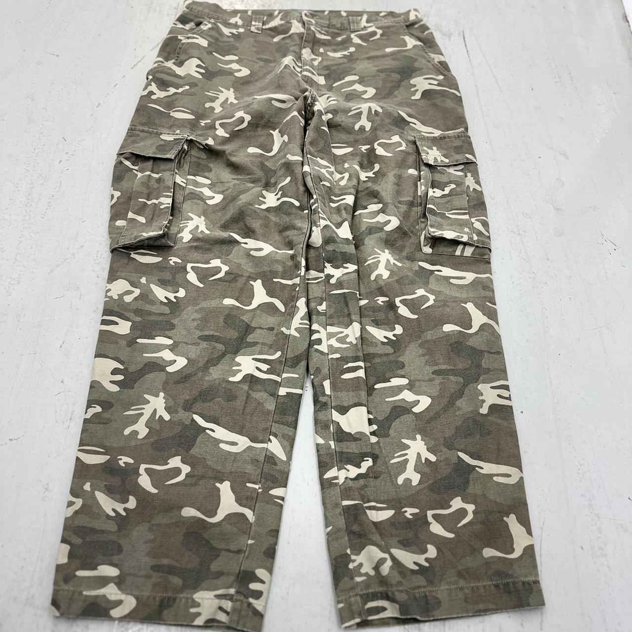 Y2K Camo Premier Cargo Pants Super sick pair of... - Depop