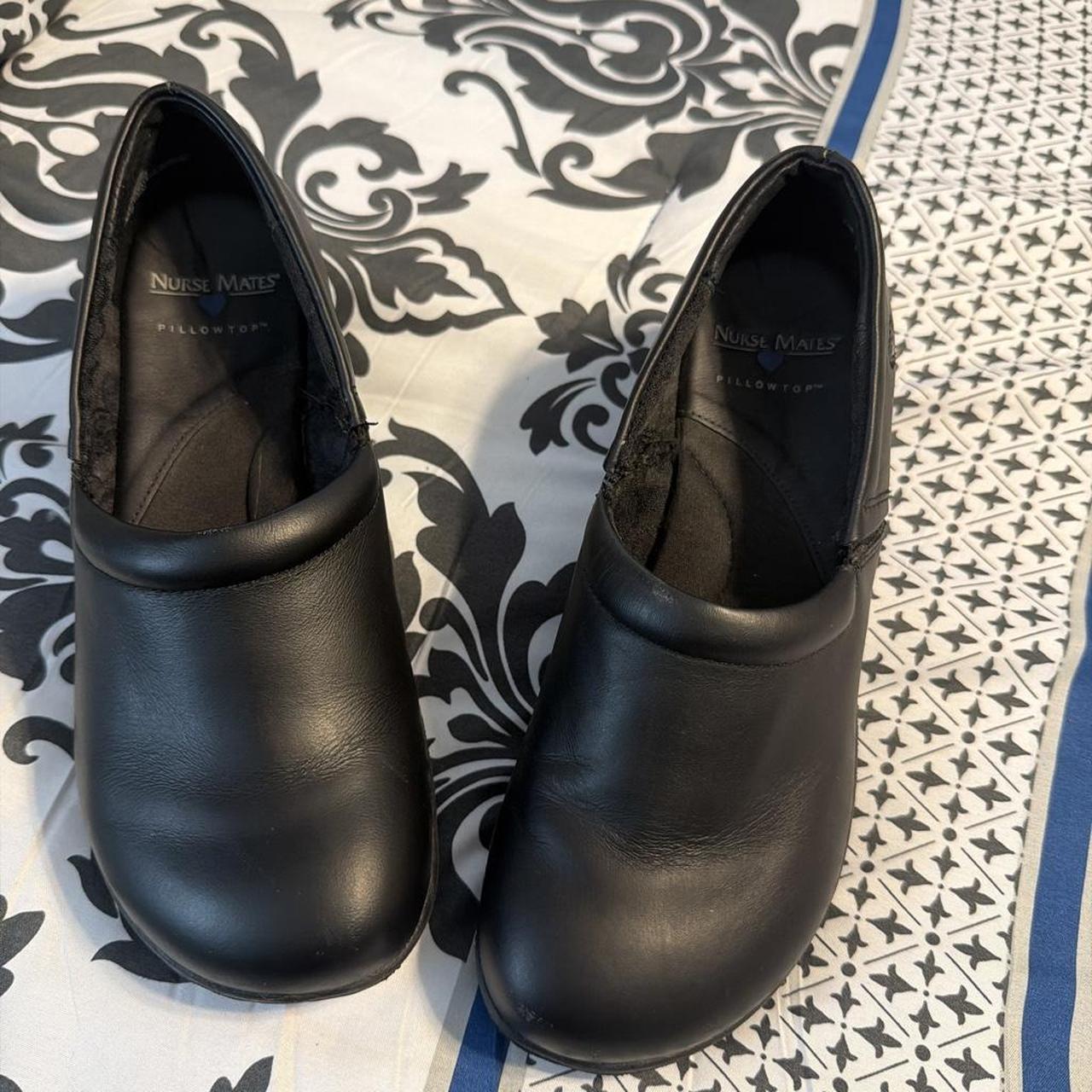 Nurse mates women's black clogs