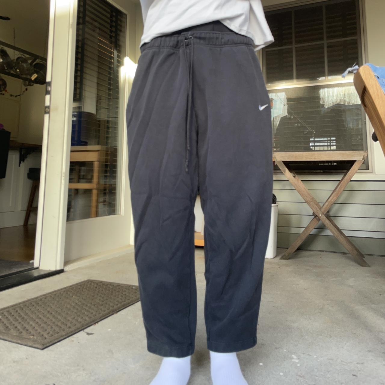 White Y2K sweatpants Fit more like a small or medium - Depop