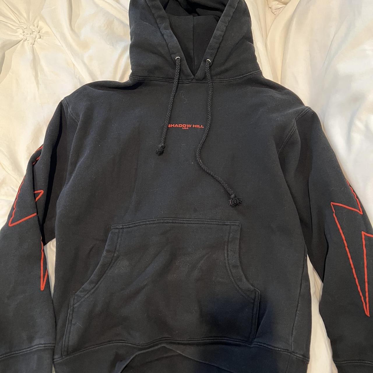 shadow hill hoodie S/M - Depop