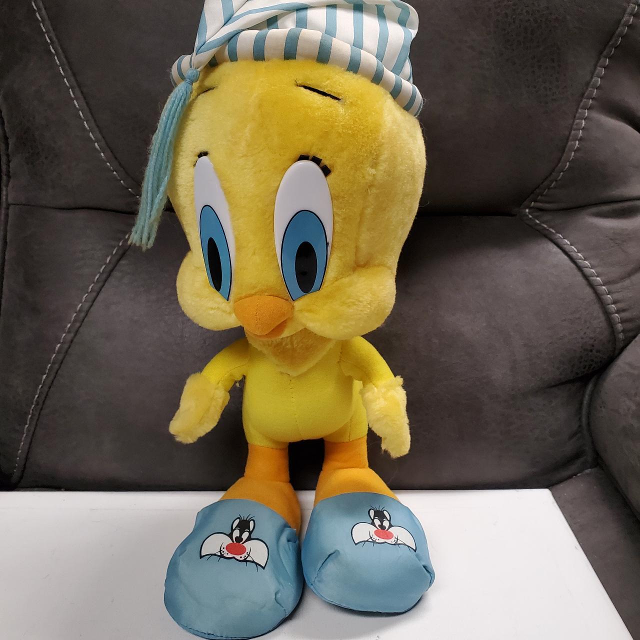 Giant stuffed tweety best sale bird