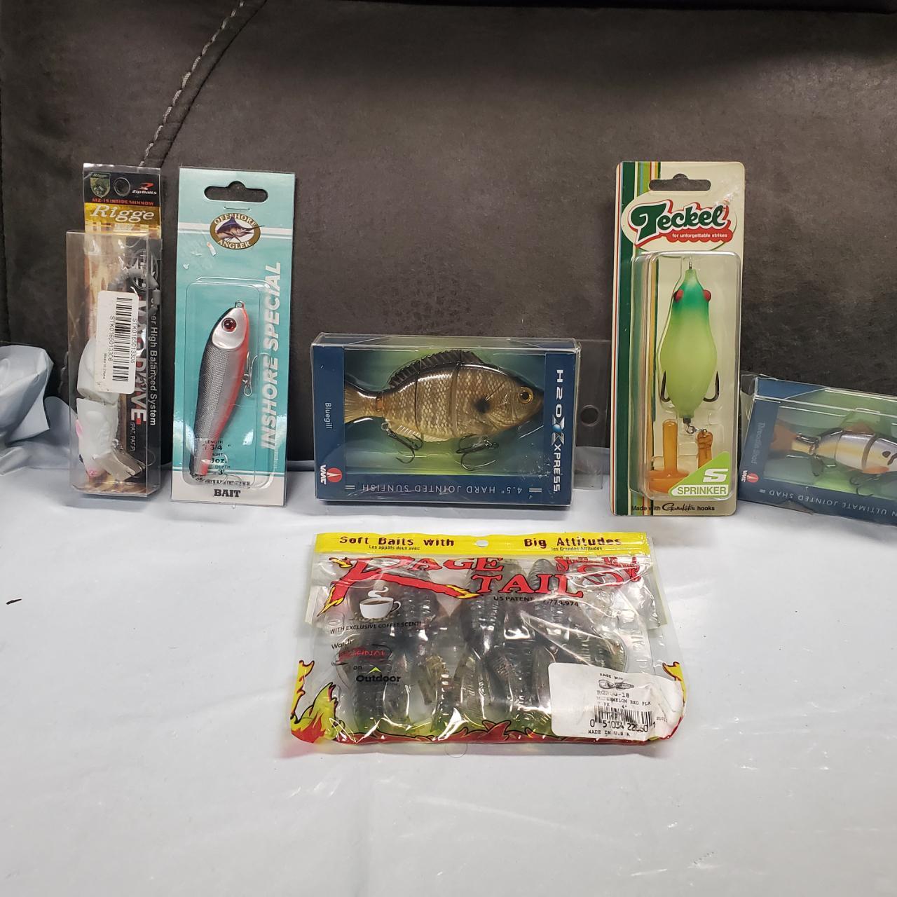 Fishing Accessories - Lot of 6. Includes: 1) H20 - Depop