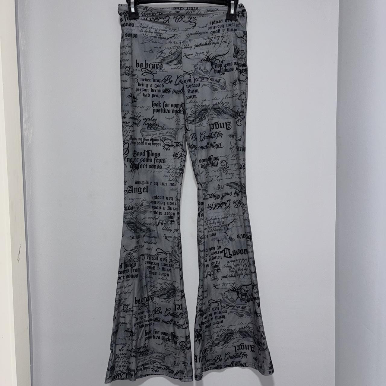 item listed by trashyprincess713