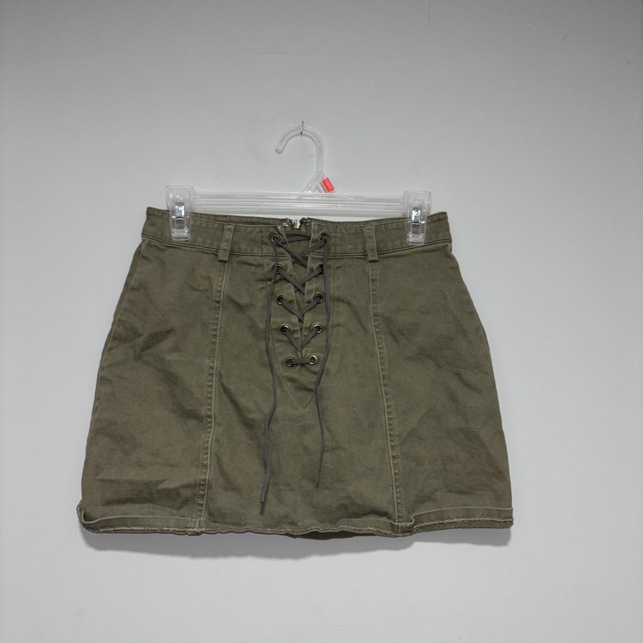 item listed by trashyprincess713