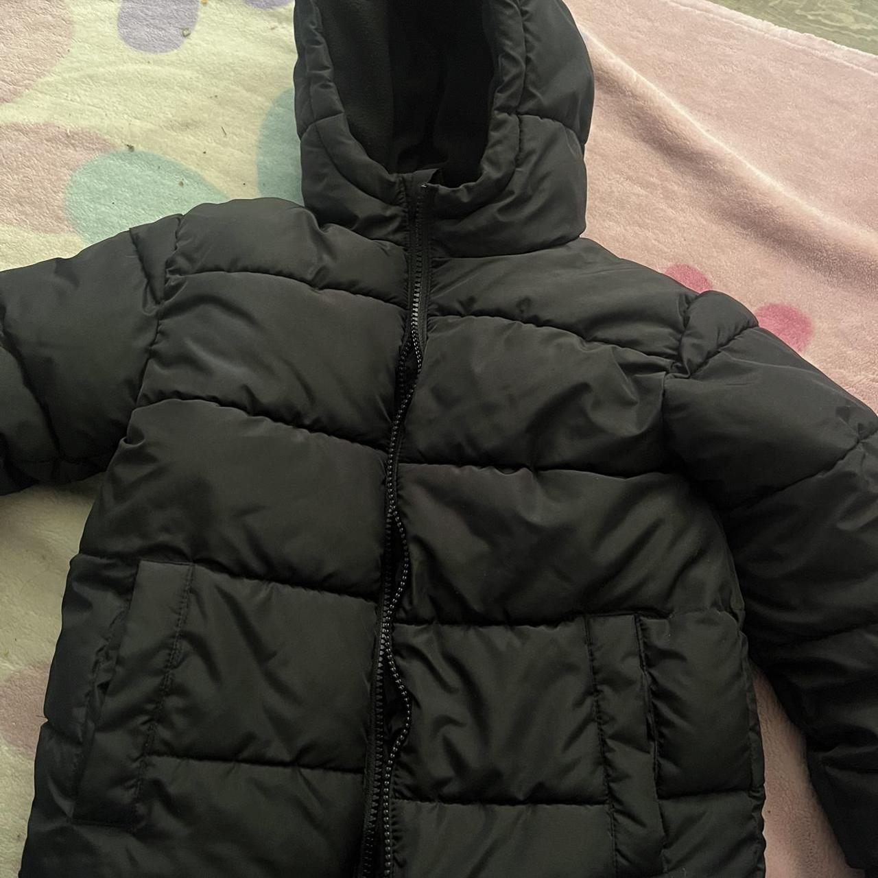 Kids Swiss tech black puffer - Depop