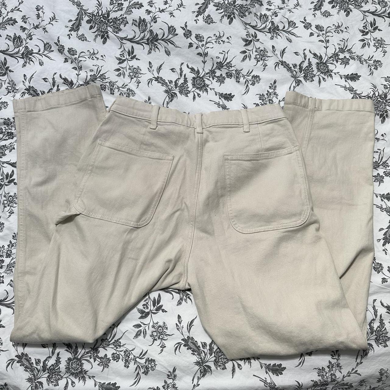UNIQLO Men's Cream Jeans Depop