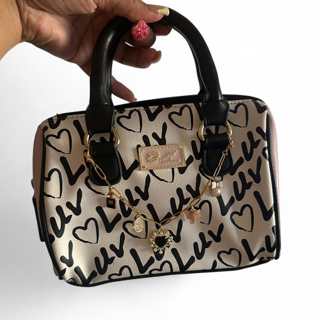 item listed by 143fashionco