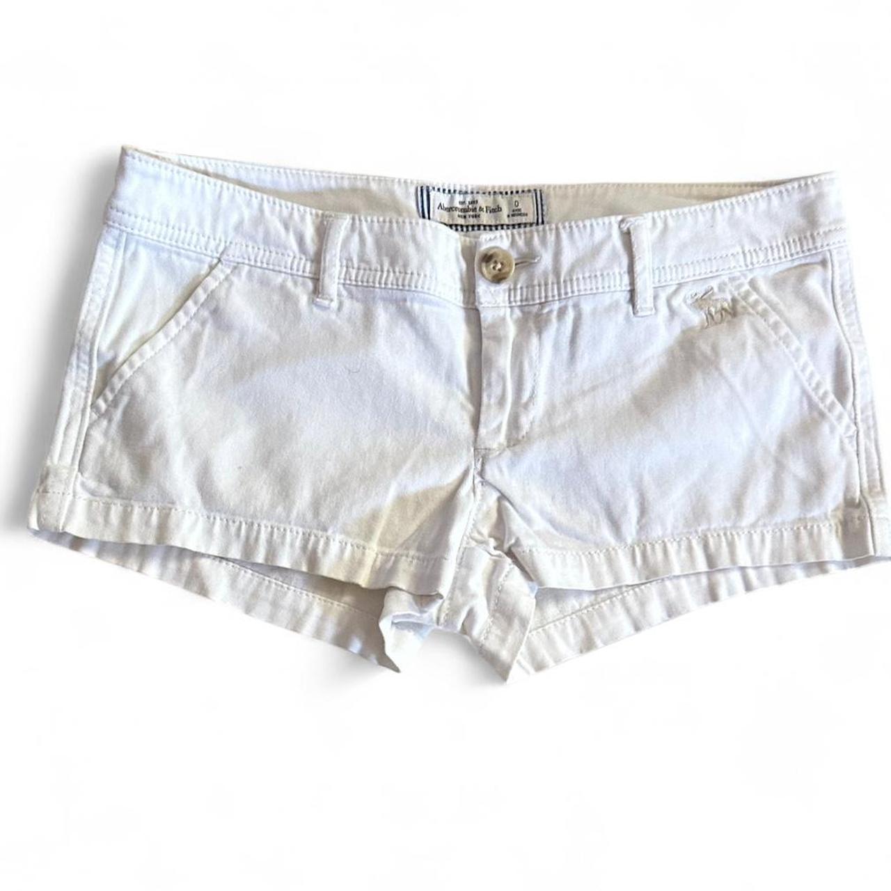 item listed by 143fashionco