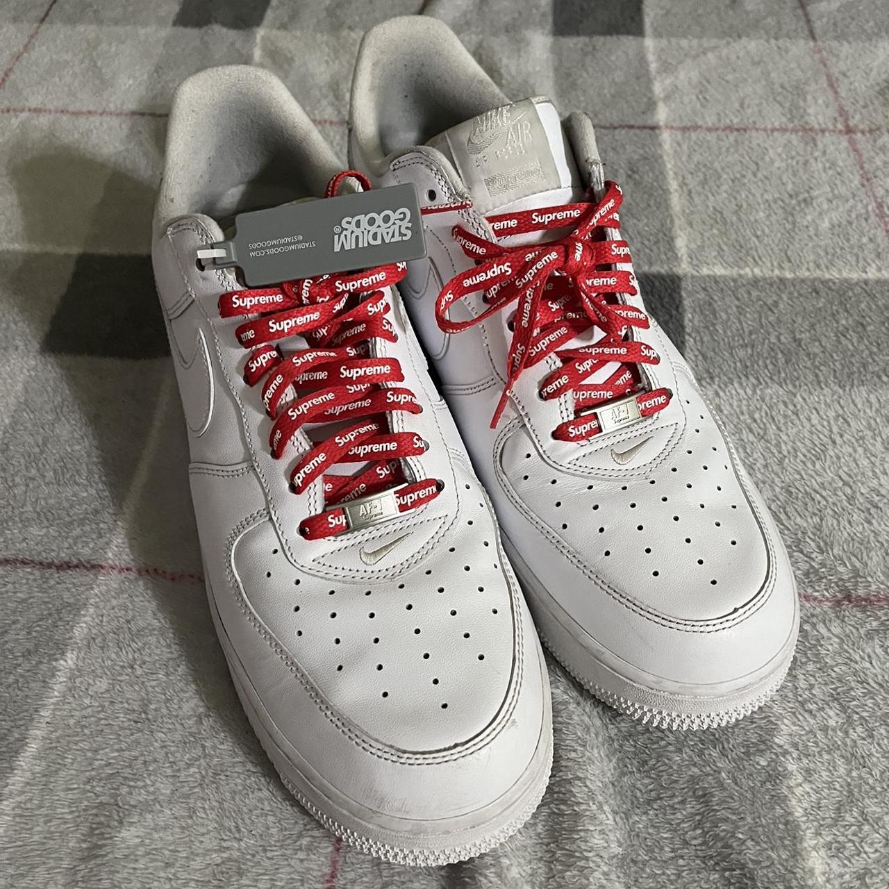 Nike Men's Red and White Trainers | Depop