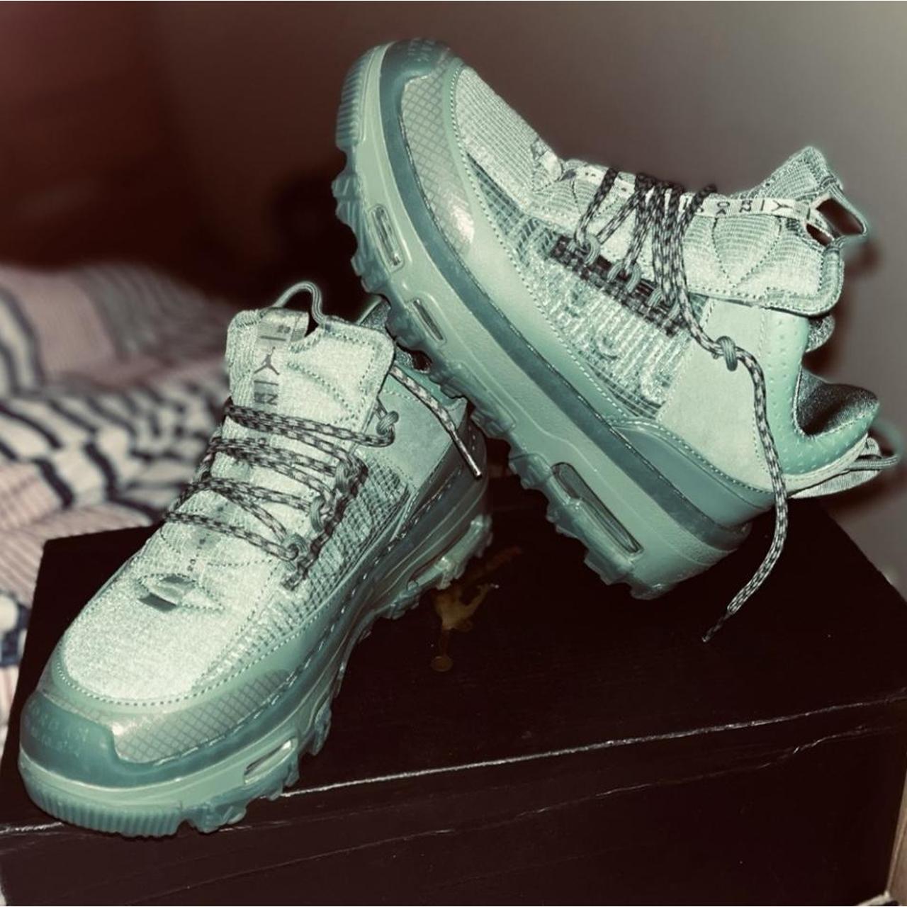 jordan air mae green