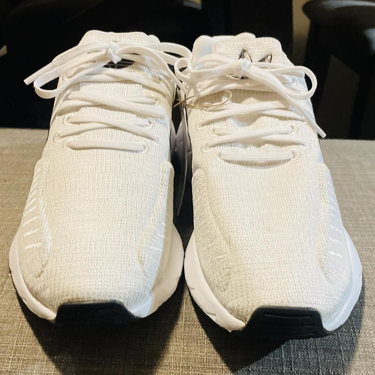 Adidas swift store run cream