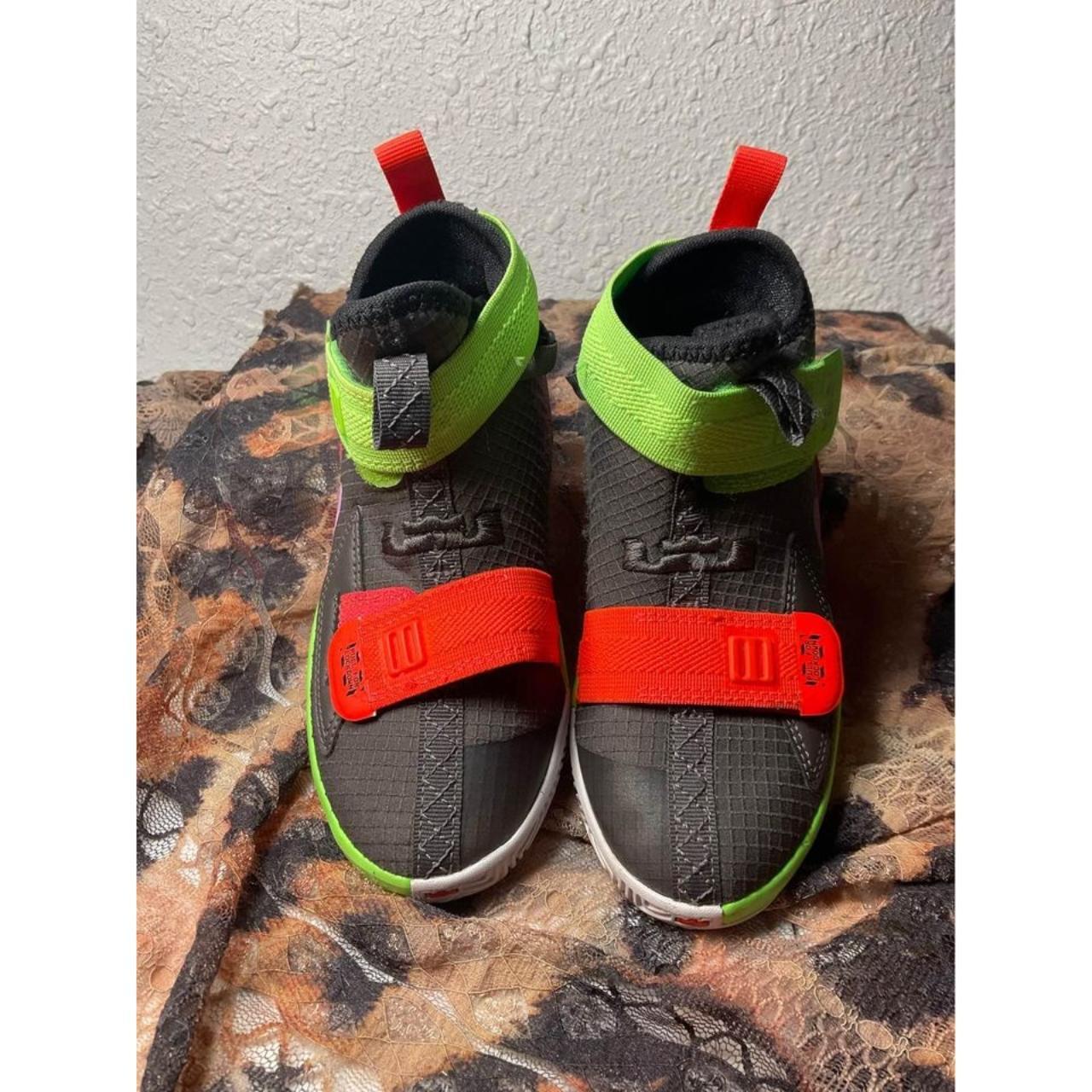 nike lebron soldier 13s