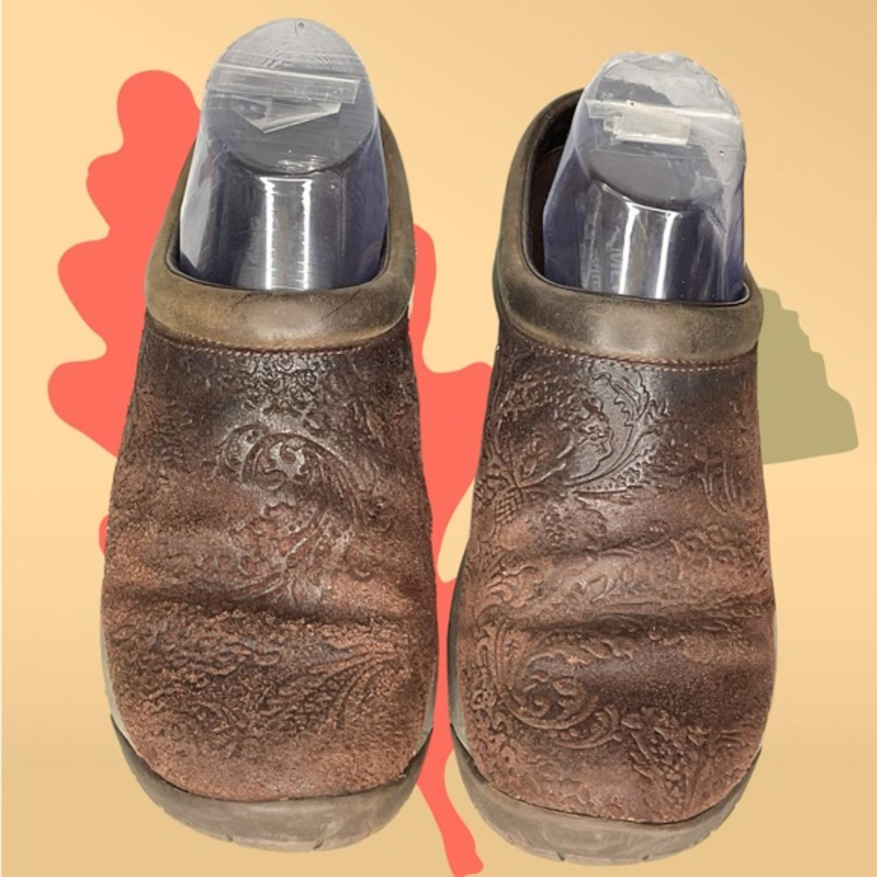 Merrell Encore Frill Embossed Leather Slip On Depop