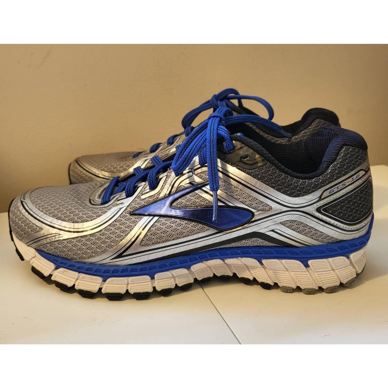 Brooks gts hot sale 16 wide