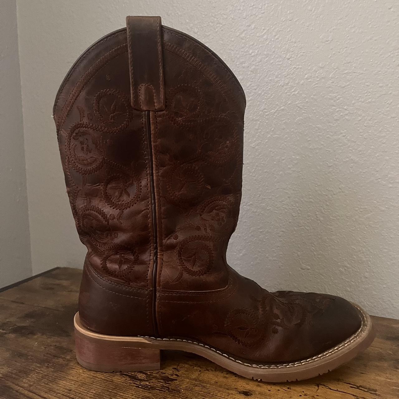 laredo cowboy boots
