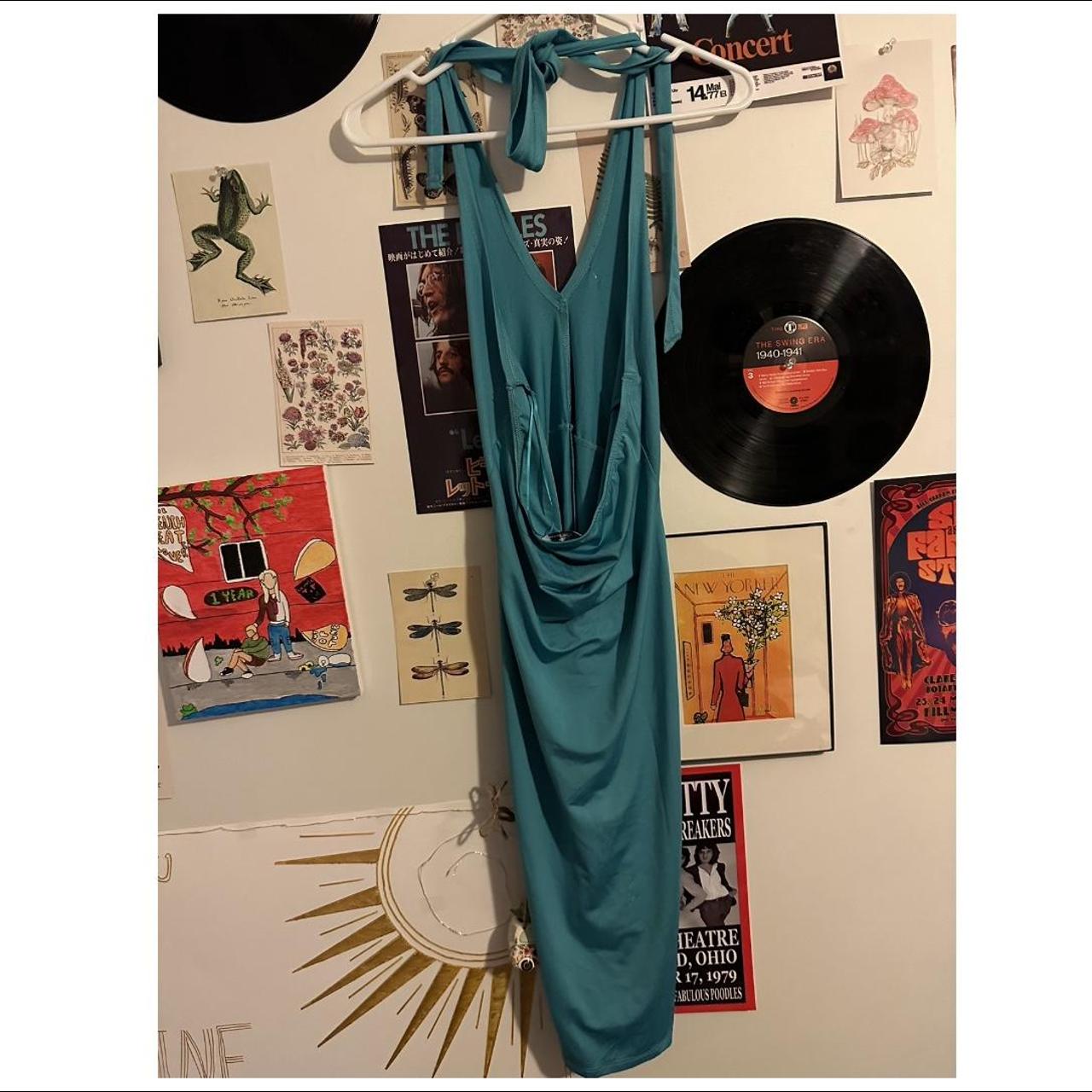 Halter Dress, Beautiful open back, Flowy, Adjustable - Depop