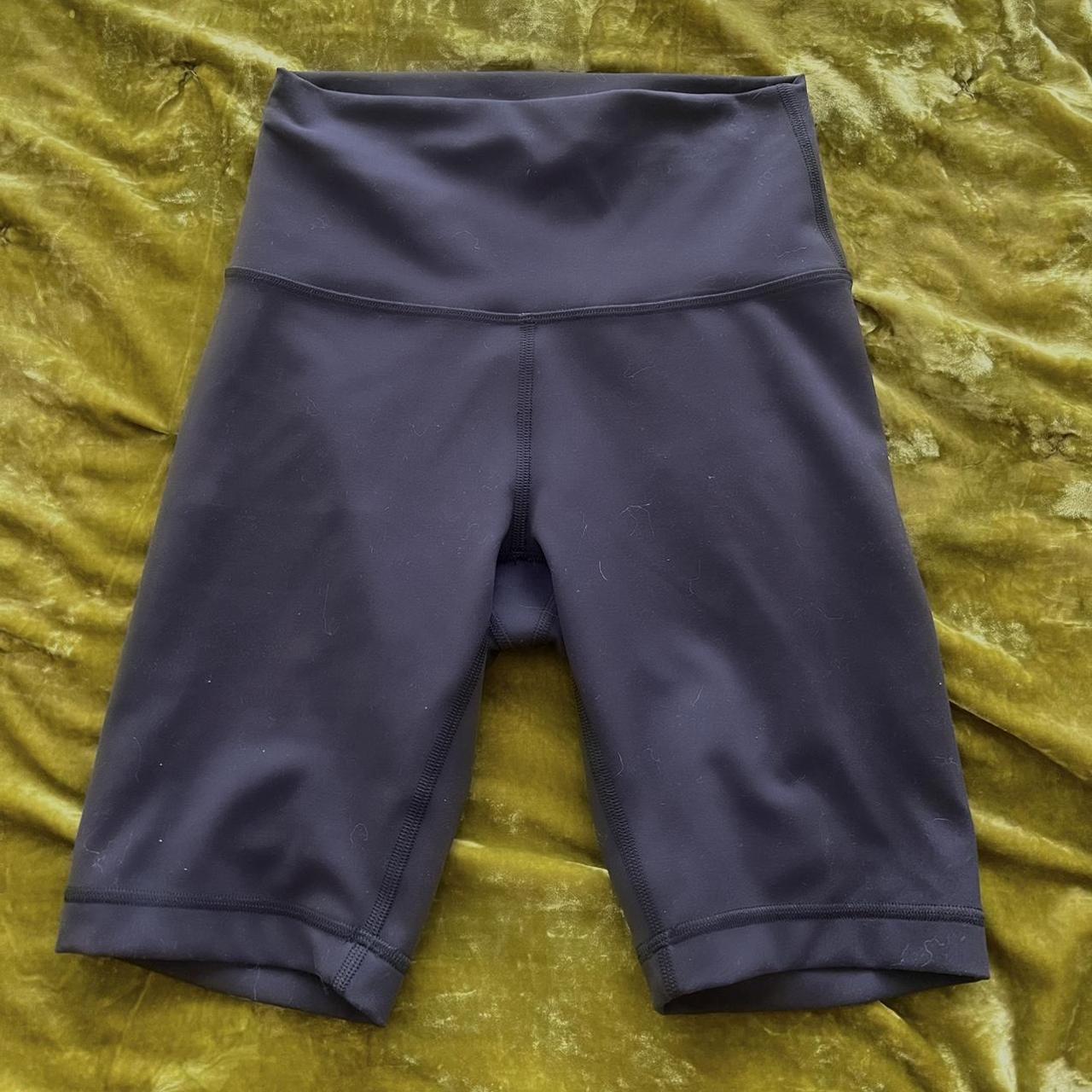 lulu lemon biker shorts/ 8 inch inseam/ wmns sz - Depop