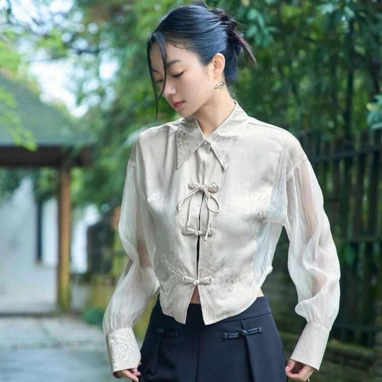 Dazy Floral Jacquard Sheer Back Shirt mandrian... Depop