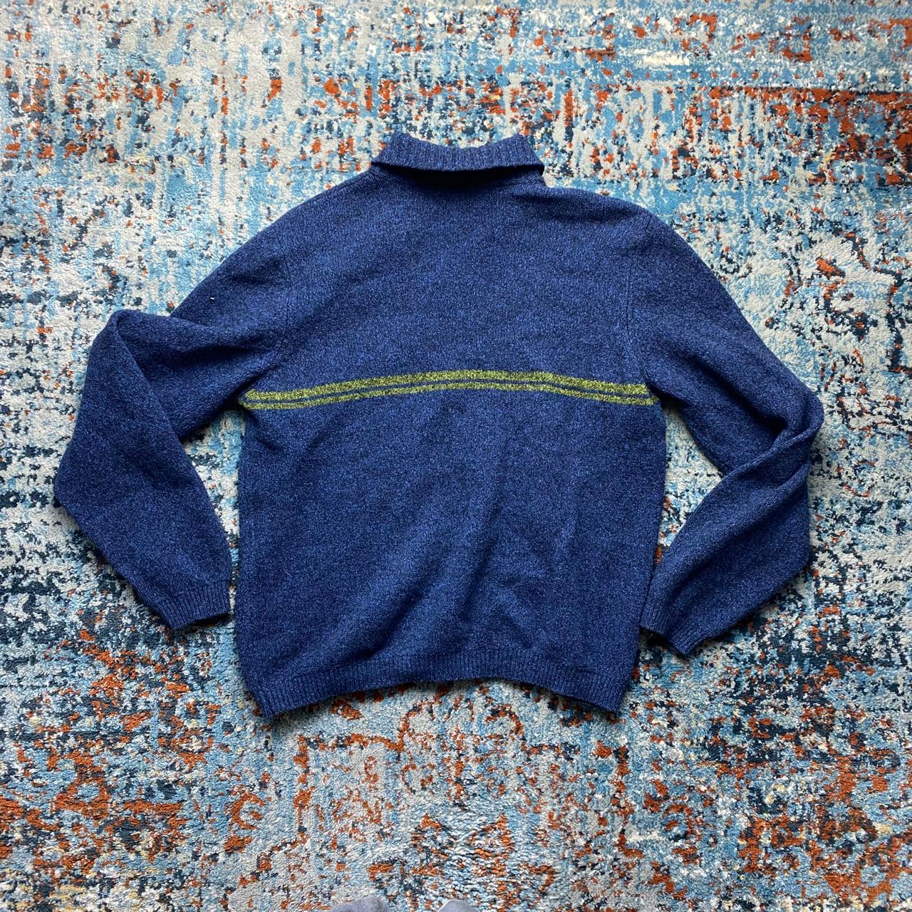 united-colors-of-benetton-men-s-navy-and-green-jumper-depop