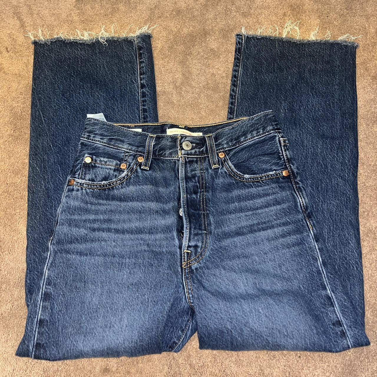 item listed by siliela