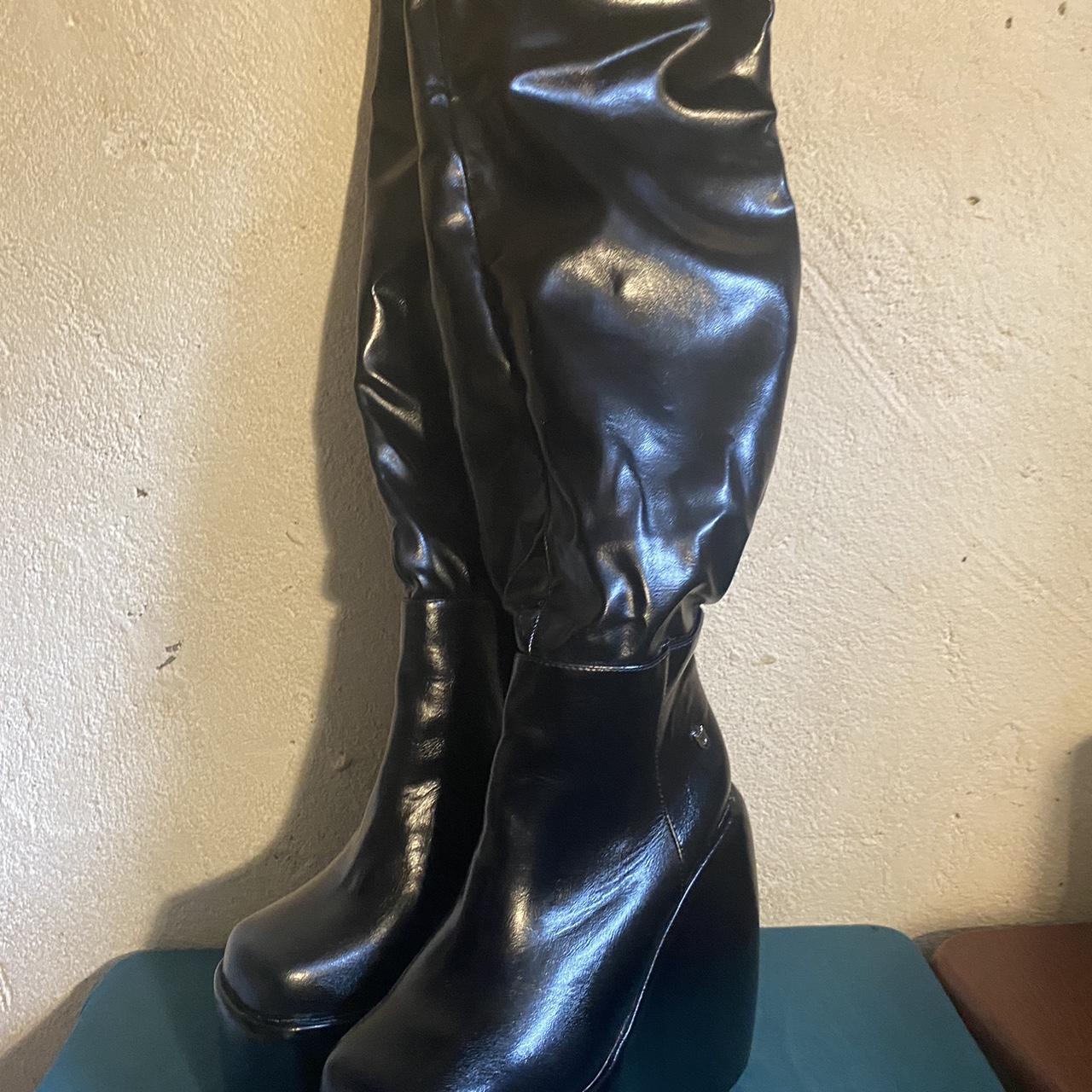 Women's Black Boots | Depop