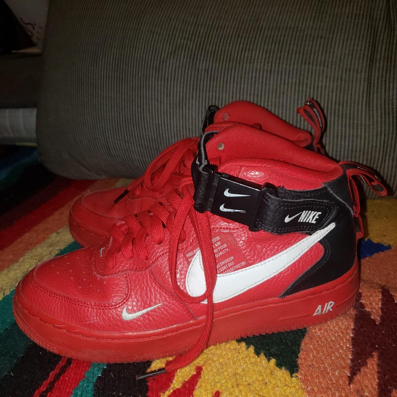 childrens red nike trainers