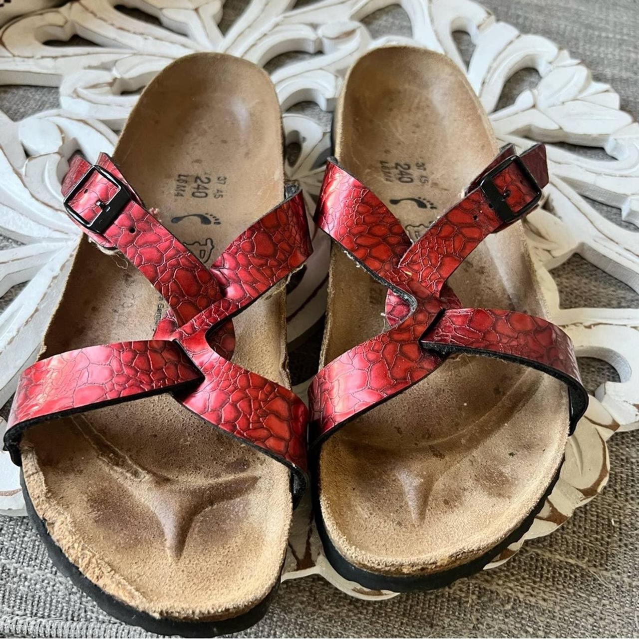 Red discount women's birkenstocks