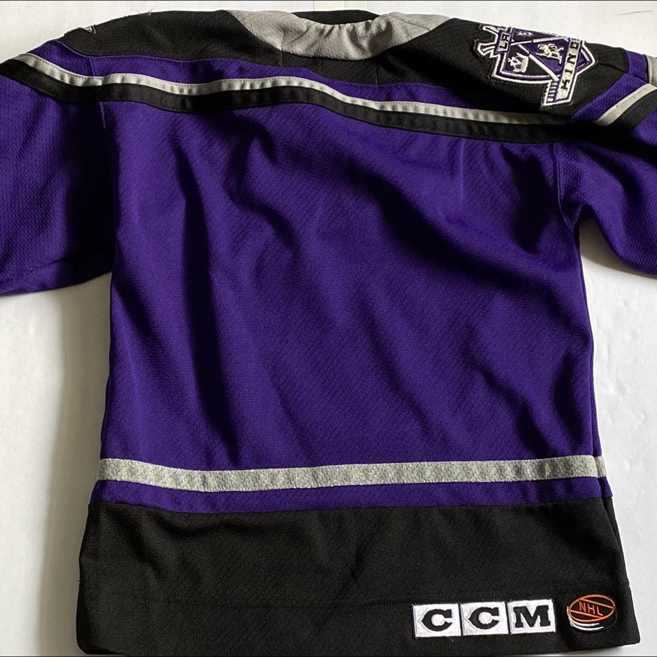 Vtg ccm los angeles la kings jersey youth boys size - Depop