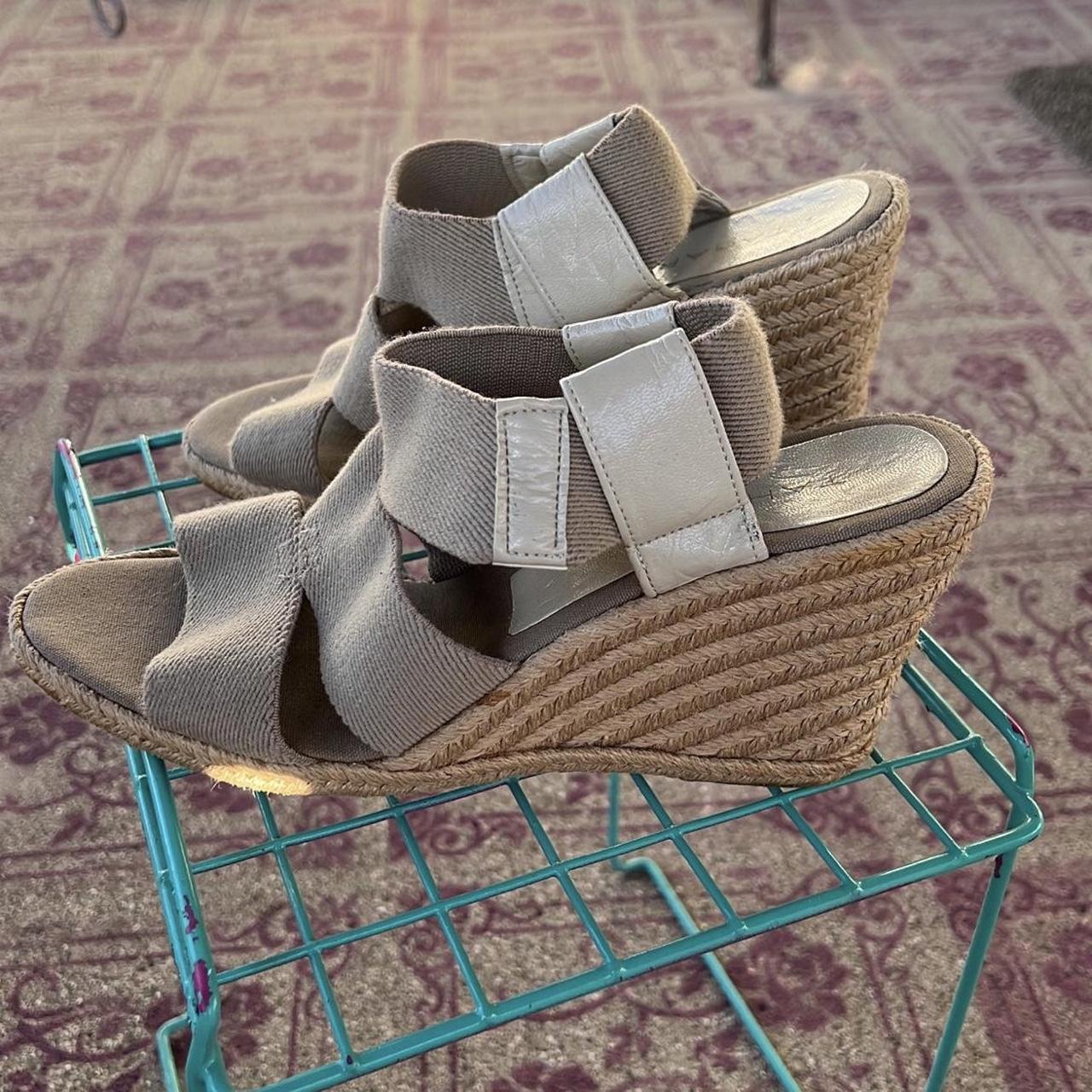 Tahari espadrilles hot sale