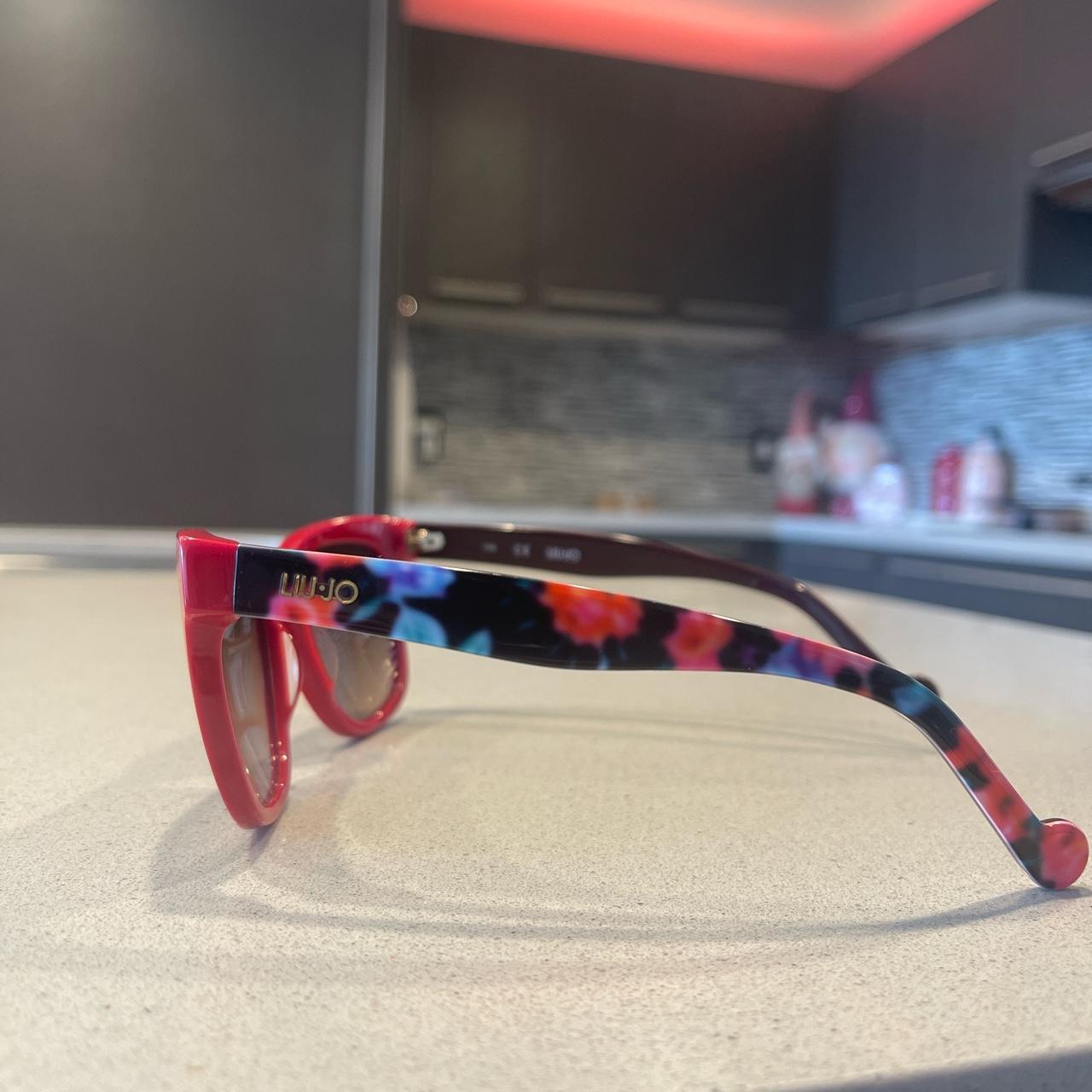 Liu Jo Women's Sunglasses (3)