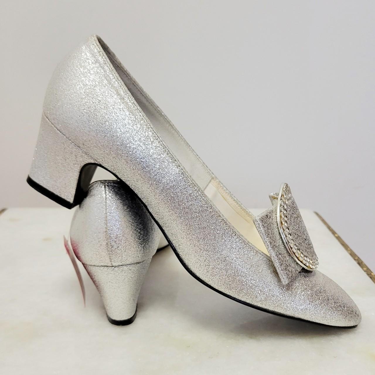 Silver 2024 vintage heels