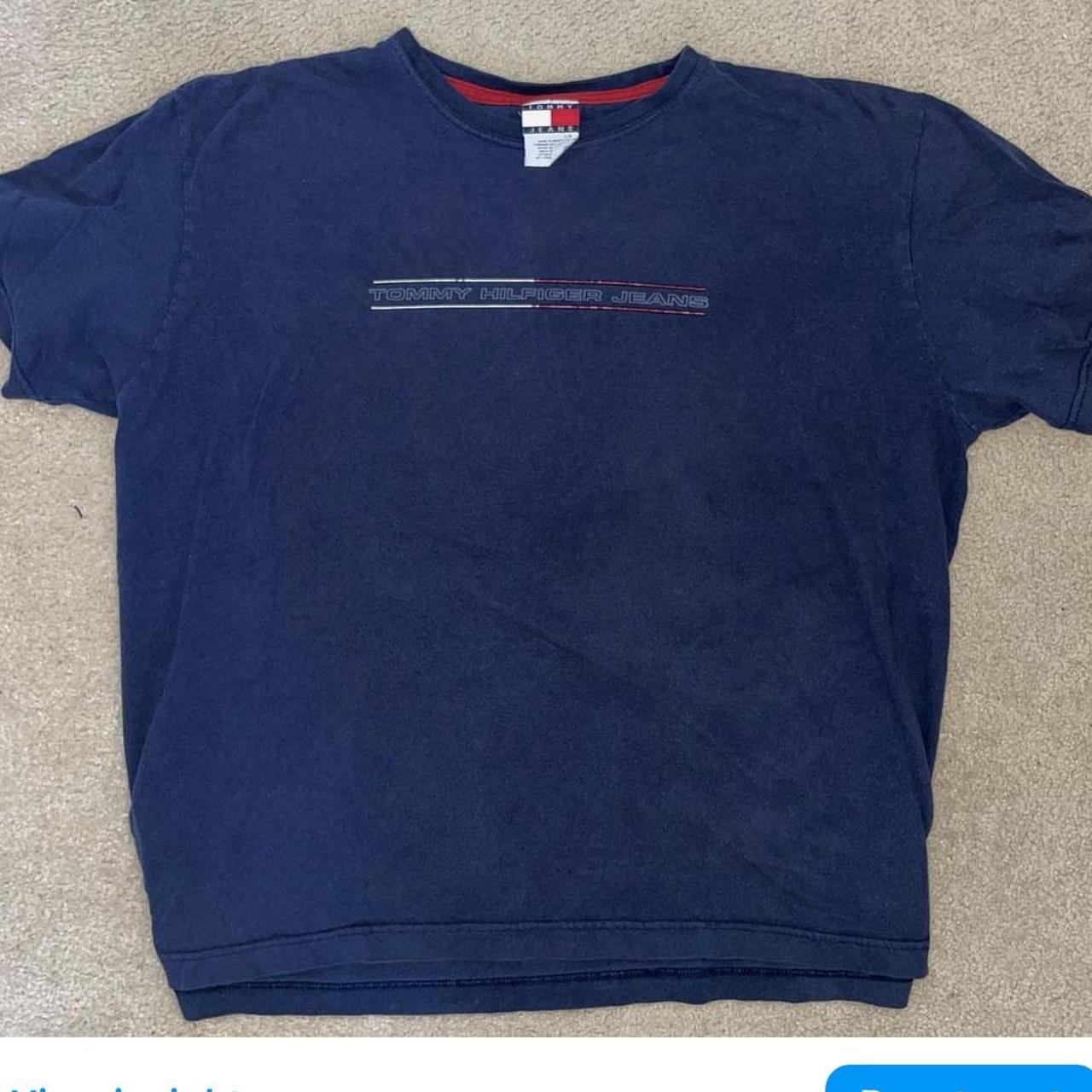 Tommy Hilfiger Men's Navy and Red T-shirt | Depop