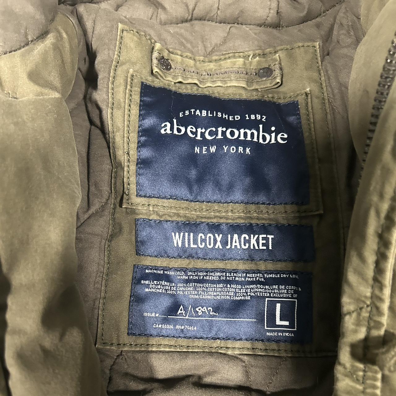 Abercrombie & Fitch Men's Khaki Jacket Depop