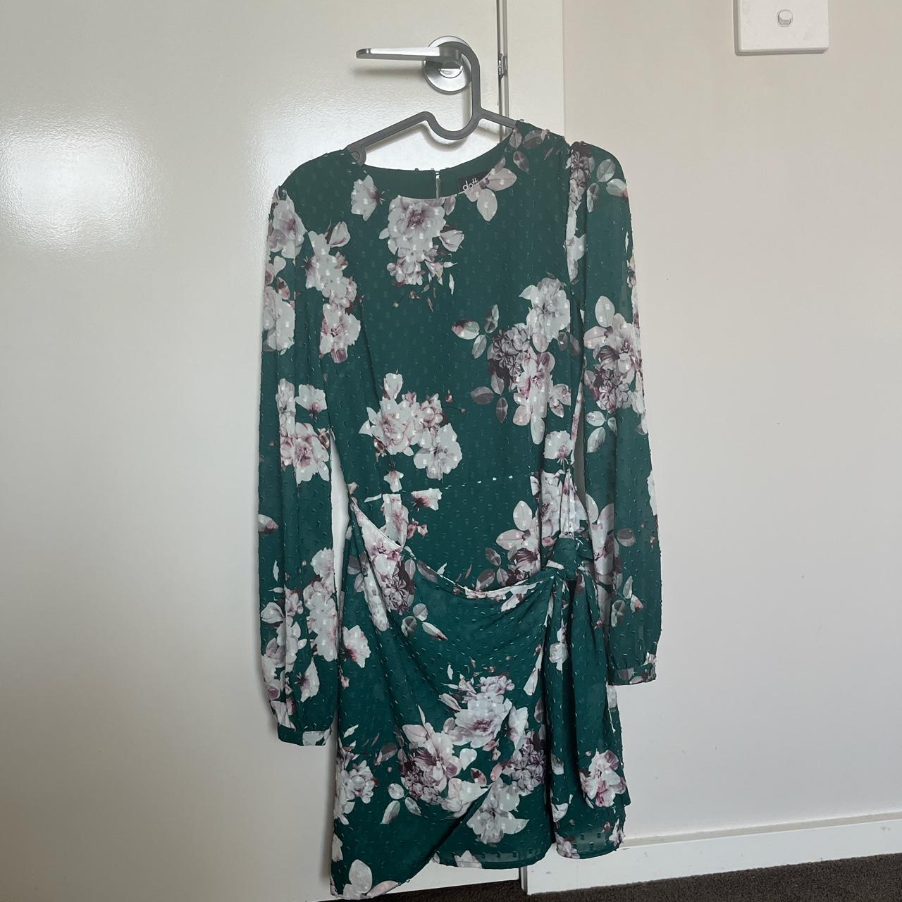 Dotti green flower long sleeve dress. Size 6 Worn... Depop
