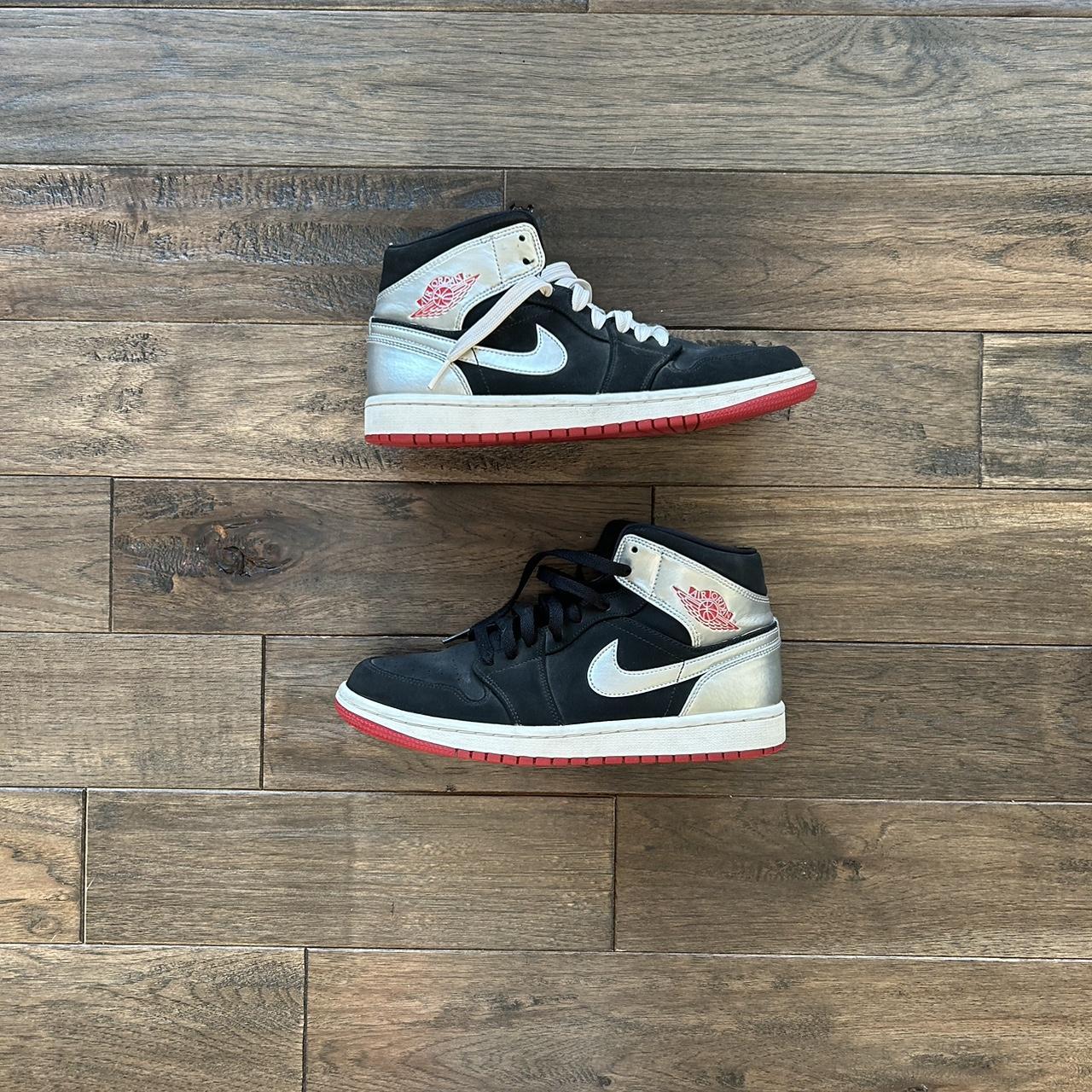 jordan 1 red size 7