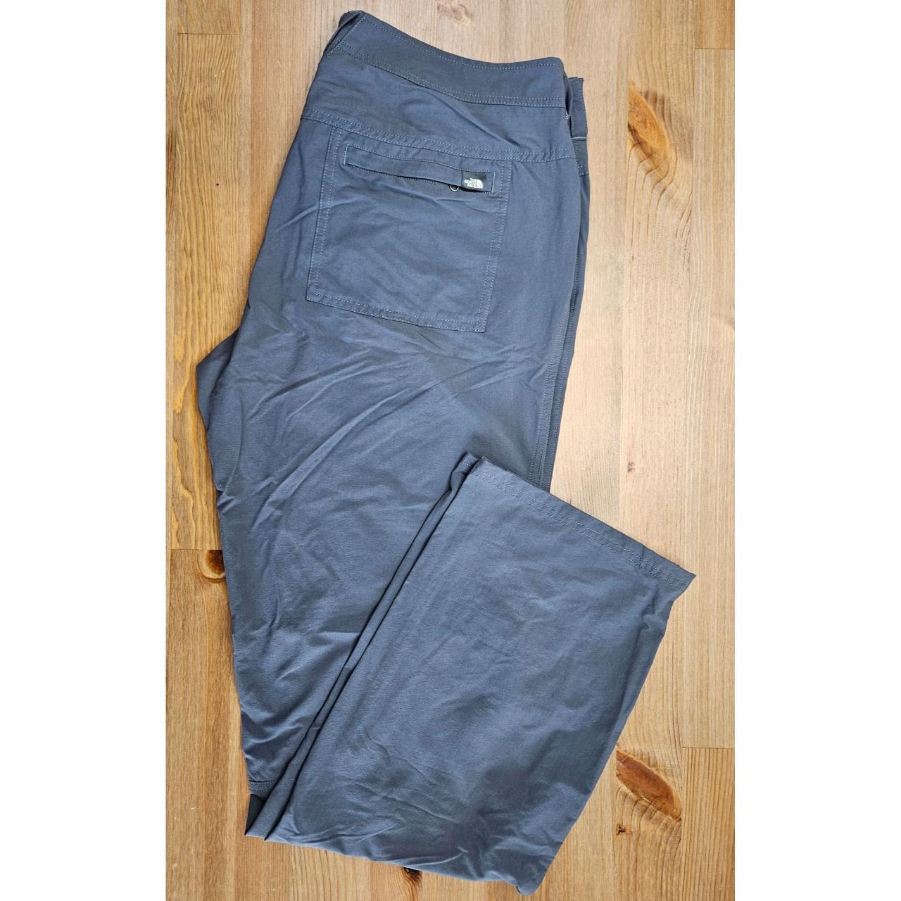 THE NORTH FACE Snoga Trousers Icecap Blue One Size : Amazon.sg: Fashion