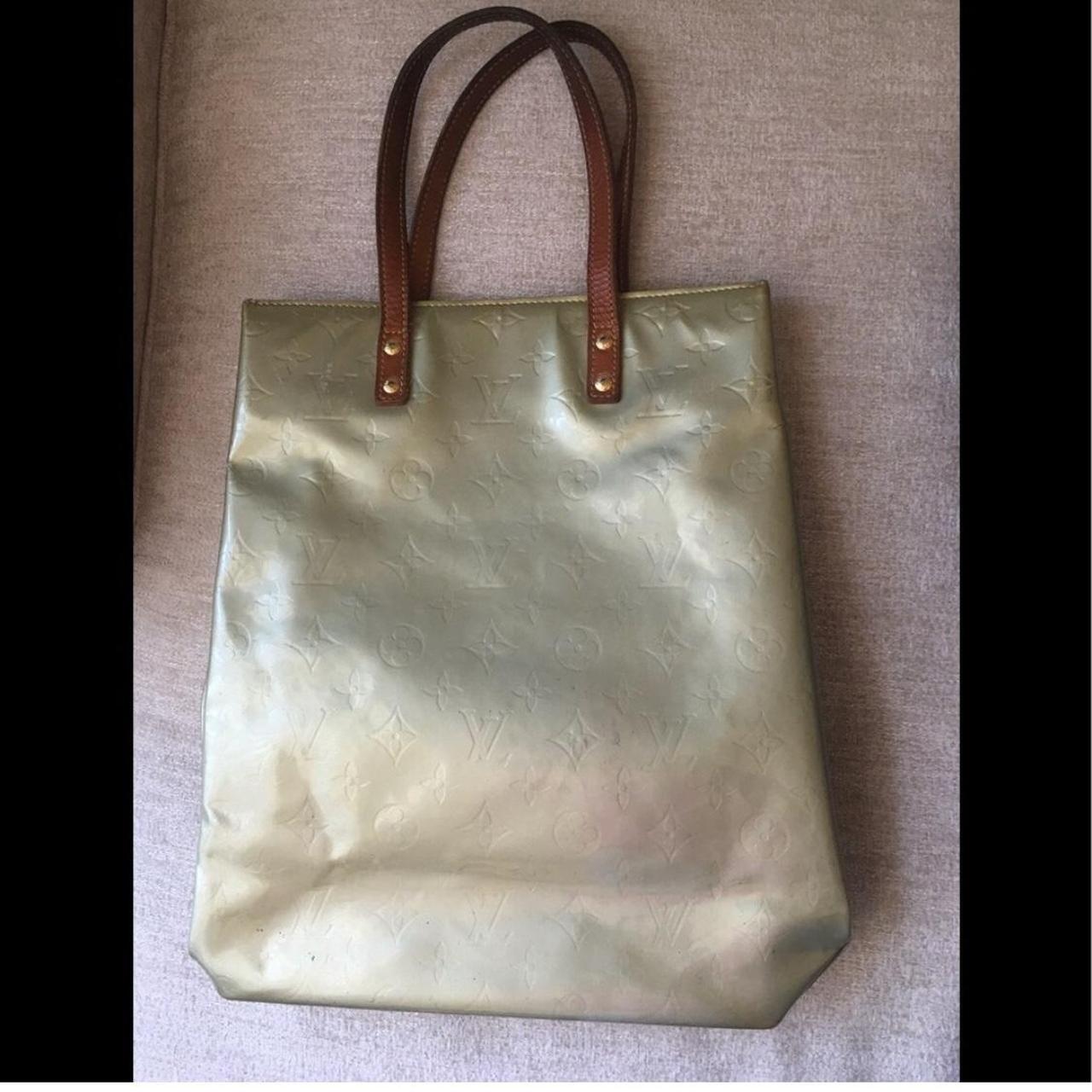 Authentic vintage 90s designer Louis Vuitton Reade - Depop